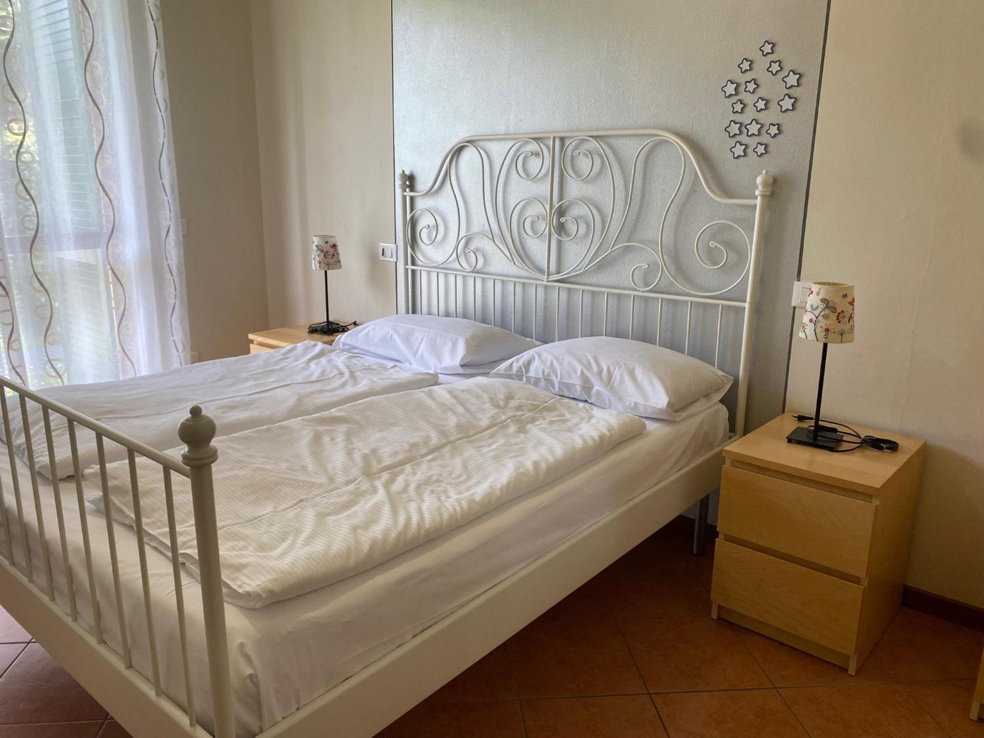 Apartment Flower Raffa Екстериор снимка